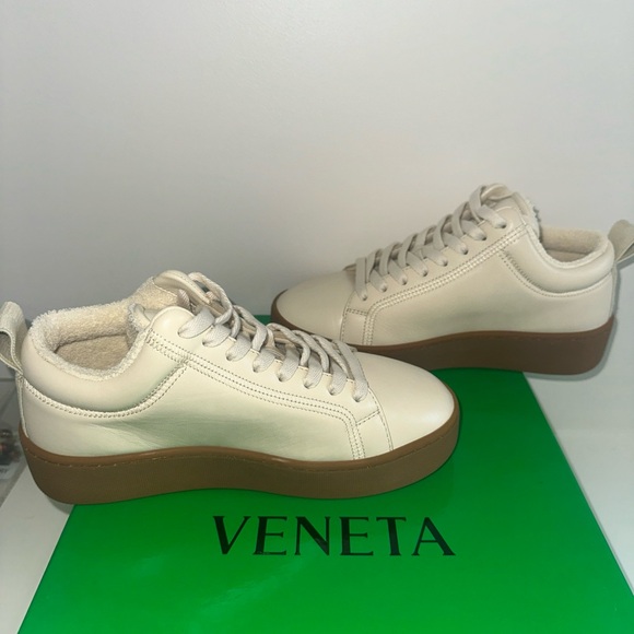 Bottega Veneta Quilt Sneaker Lagoon Nappa NWB 37 1/2 - Picture 5 of 7